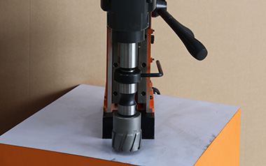 磁力鉆之麻花鉆和擴(kuò)孔鉆應(yīng)該如何選購(gòu)，有哪些區(qū)別